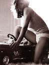 elizabeth_hurley_008.jpg
